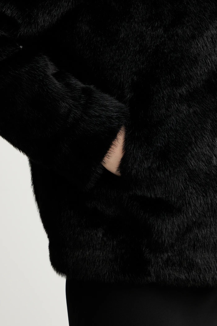 Bunda Guess LUNA W5BL64.W3920 černá