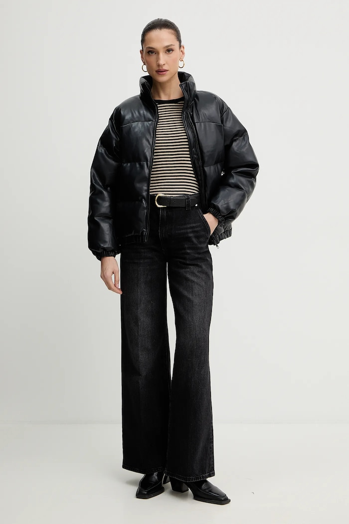 Bunda Levi's 003FV.0002 černá AW25
