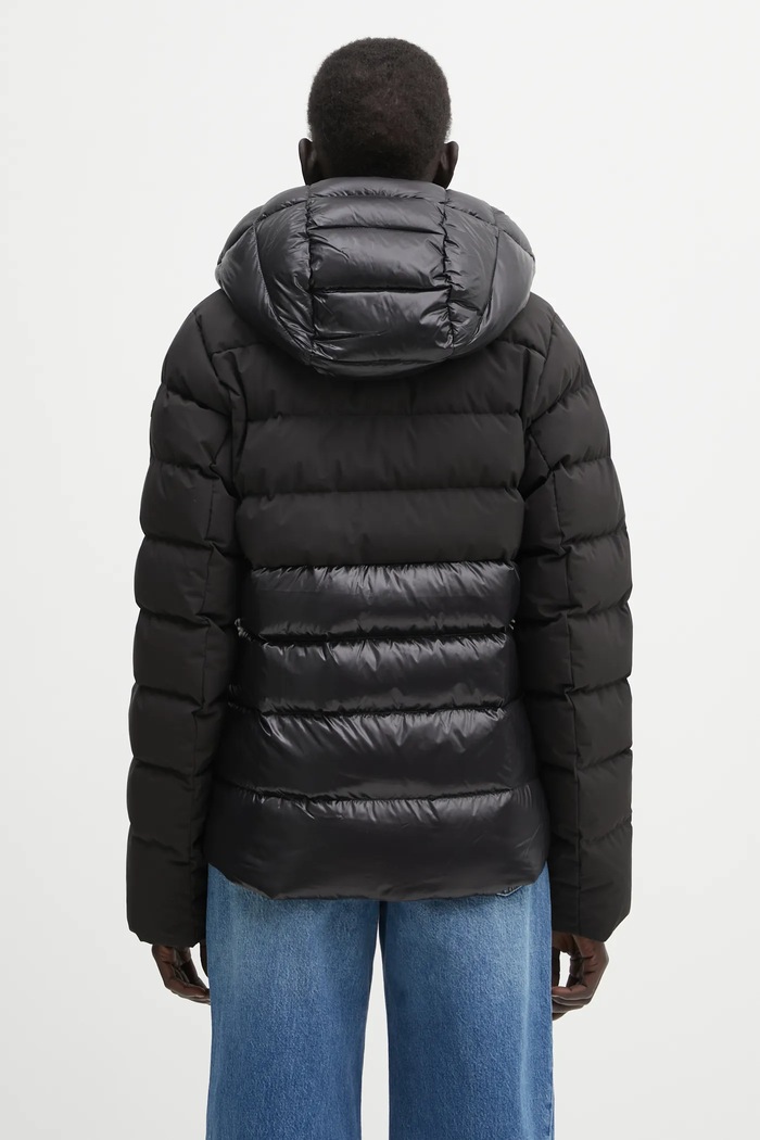 Ρούχα Μπουφάν με επένδυση από πούπουλα Helly Hansen WINTER BLISS 54459 μαύρο