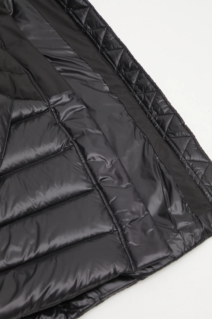 Μπουφάν με επένδυση από πούπουλα Helly Hansen WINTER BLISS 54459 μαύρο