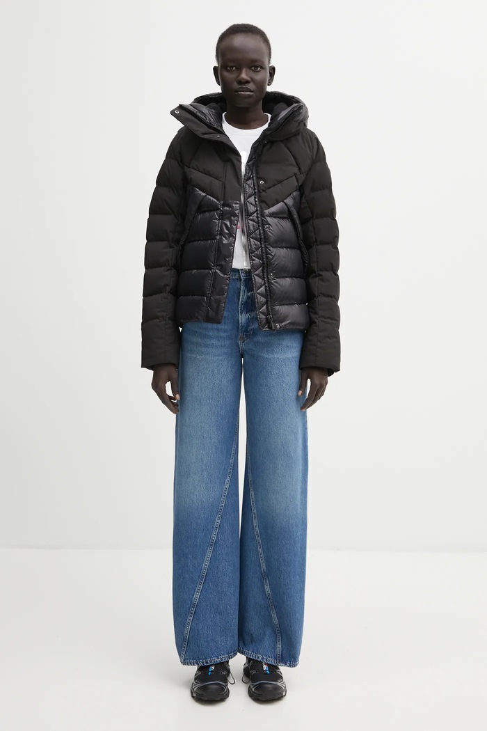 Μπουφάν με επένδυση από πούπουλα Helly Hansen WINTER BLISS 54459