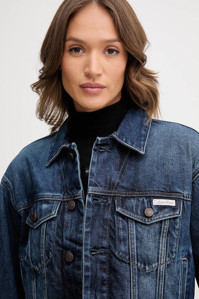 Bavlnená rifľová bunda Calvin Klein Jeans modrá LV047D838G