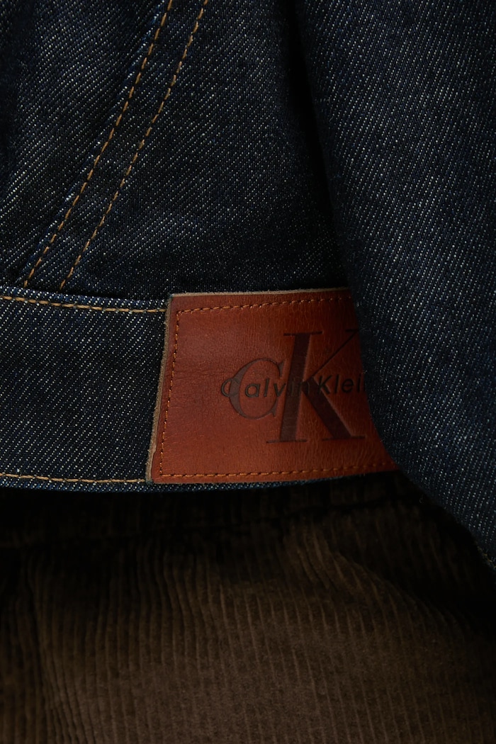 Rifľová bunda Calvin Klein Jeans LV047D700G tmavomodrá