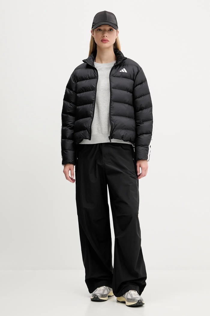 Jakna adidas Essentials JM8421 črna AW25