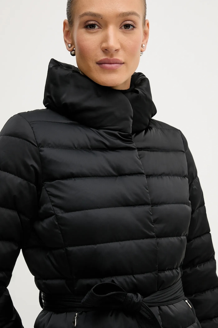 Páperová bunda Geox BETTANIE čierna W5626N.T3122