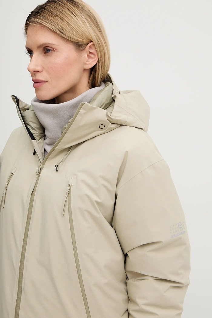 Пухено яке MM6 Maison Margiela x Salomon бежов S52AM0341.M35594.729