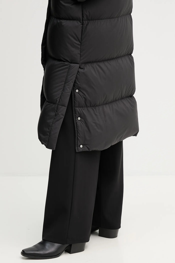 Péřová bunda Tommy Hilfiger WW0WW46536