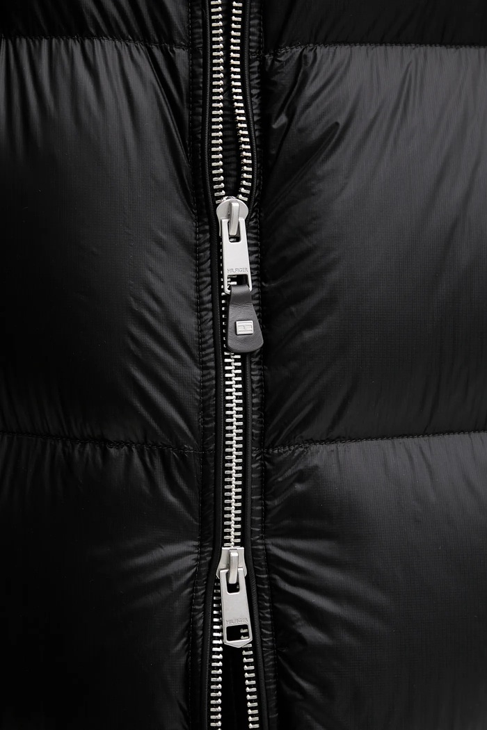 Páperová bunda Tommy Hilfiger WW0WW46543