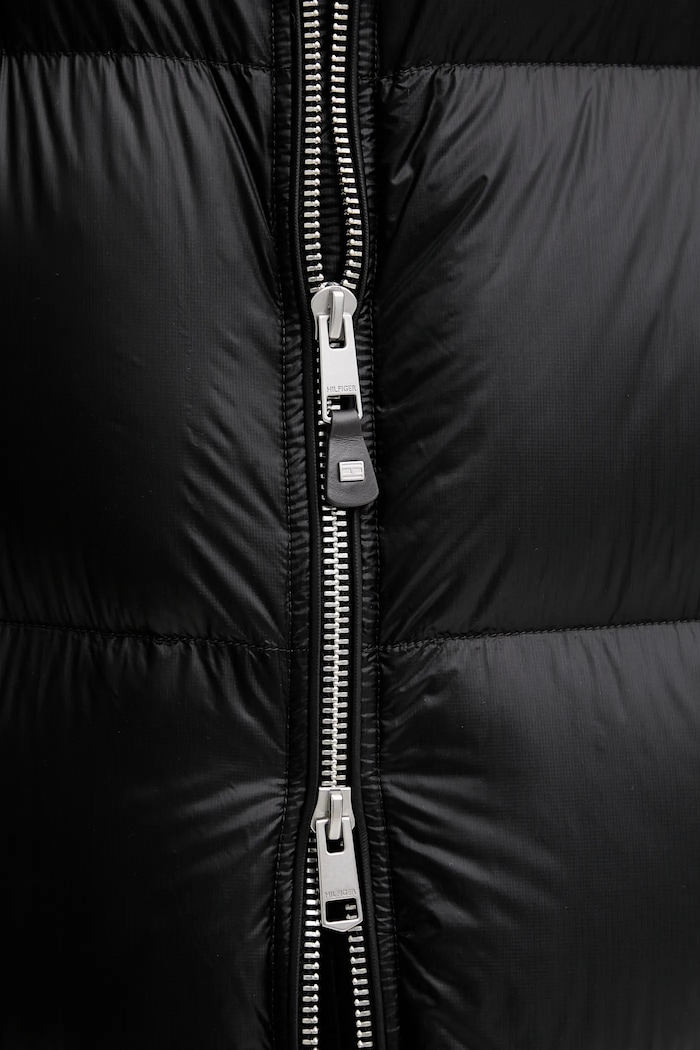 Páperová bunda Tommy Hilfiger WW0WW46543