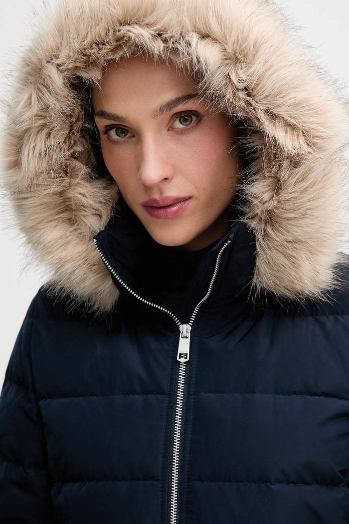 Tommy Hilfiger geacă de puf WW0WW47542 bleumarin