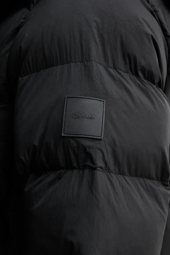 Calvin Klein geacă LV044D540G