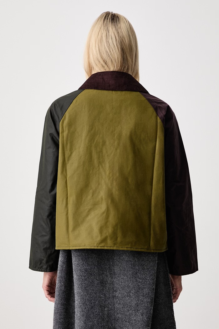 Odzież Barbour krótka kurtka damska bawełniana ARLENE LWX1482 zielony