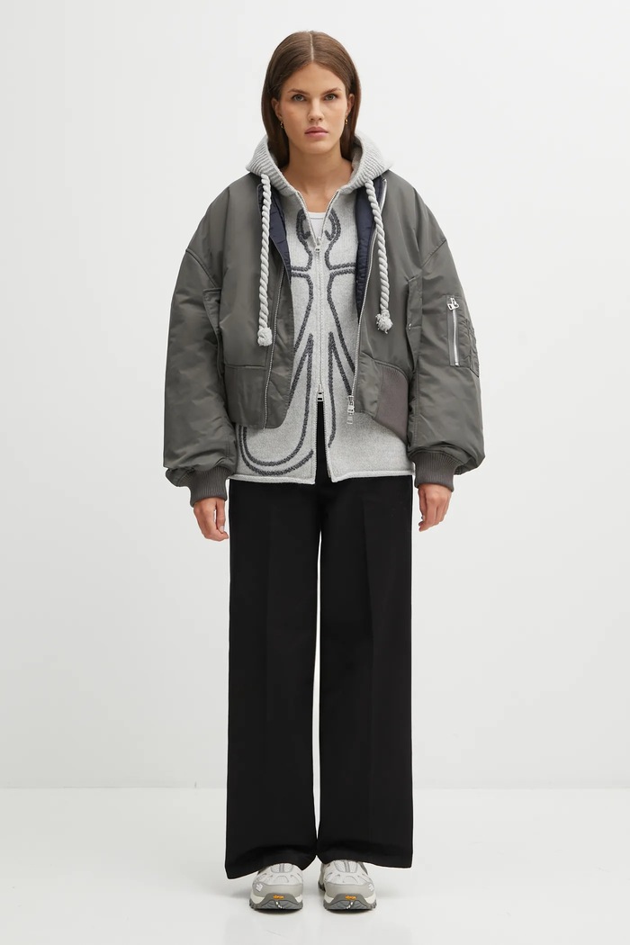 JW Anderson kurtka bomber Oversized Curved Hem Bomber JK0381.PG1696