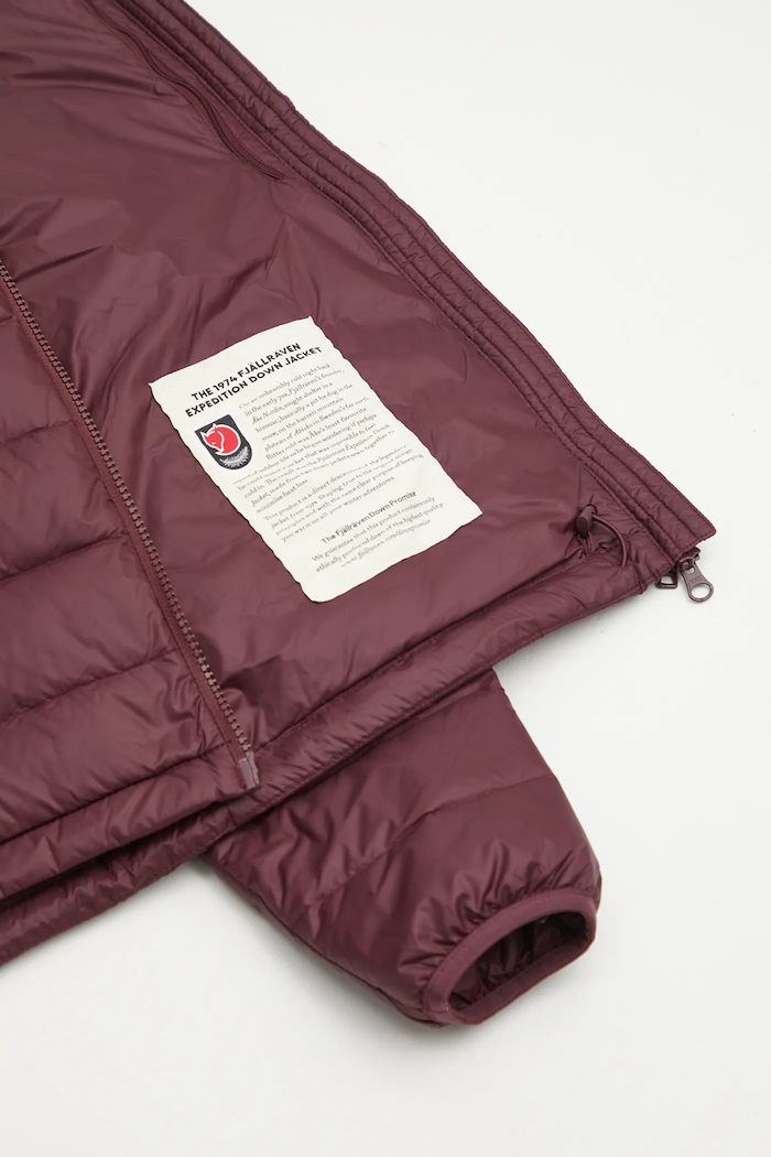 Páperová bunda Fjallraven Expedition F86122 burgundské