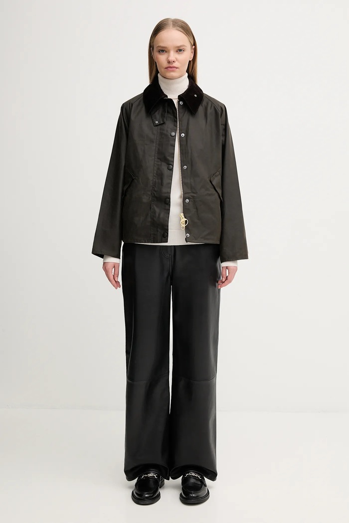 Bavlněná bunda Barbour Transport Wax Jacket LWX1410OL71