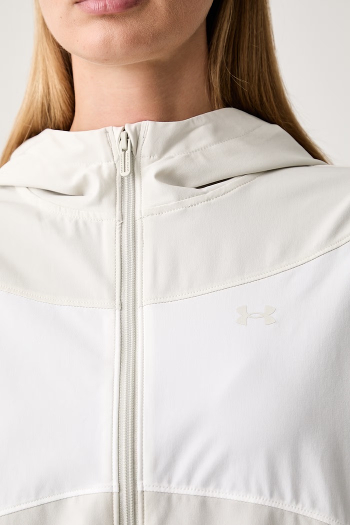 Under Armour geacă de tranziție pentru femei Rival Woven 6004849 bej