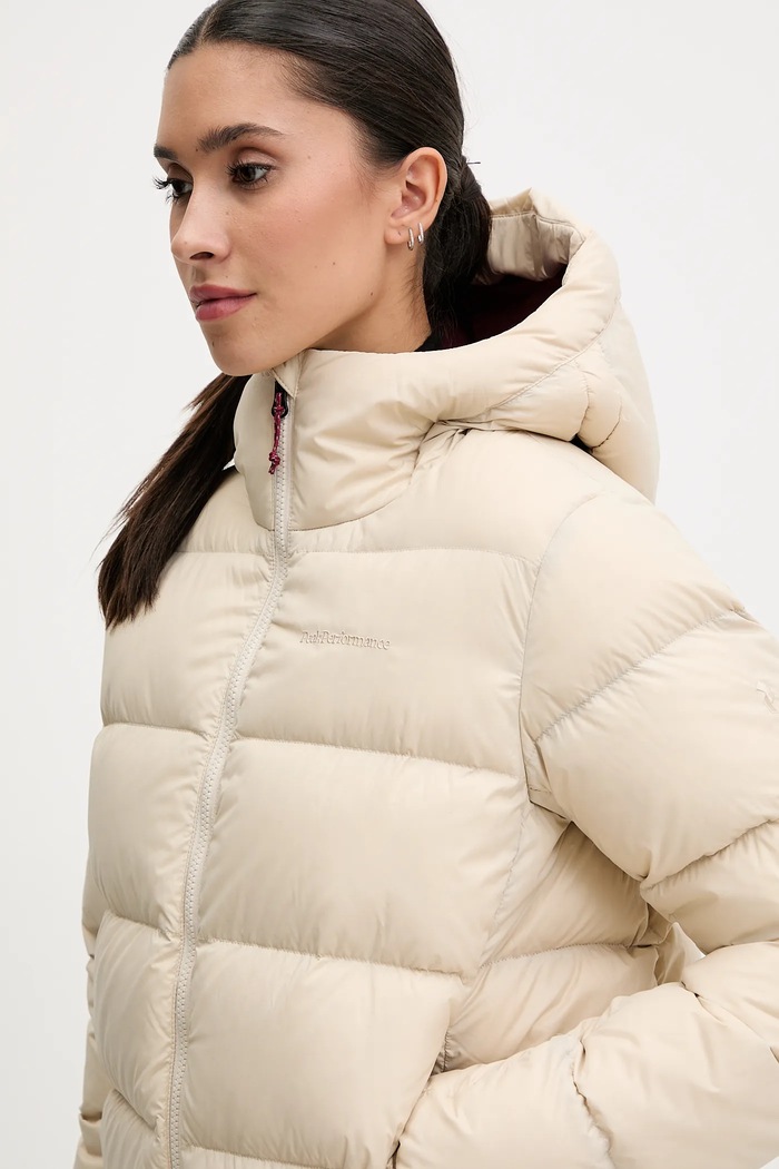 Peak Performance pehelydzseki Frost bézs G80525