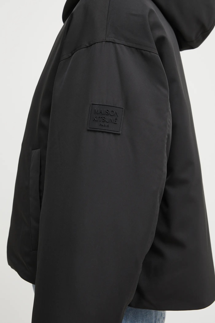 Пуховая куртка Maison Kitsuné Hooded Puffer Maison Kitsuné PW02208WQ4063 чёрный
