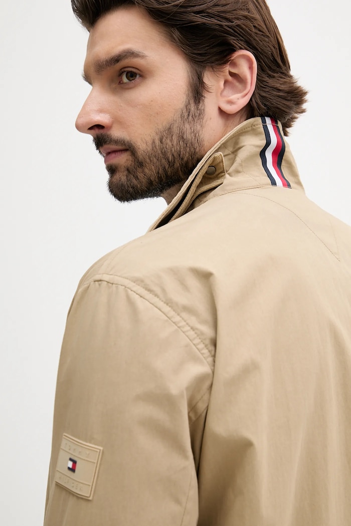Tommy Hilfiger rövid kabát MW0MW39638
