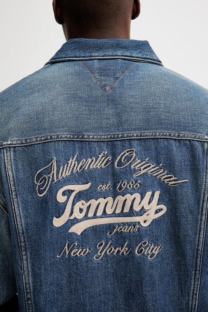 Дънково яке Tommy Jeans DM0DM21724 син