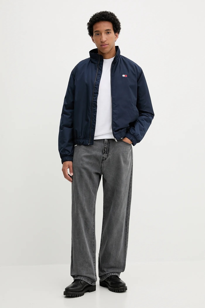 Tommy Jeans kurtka DM0DM21936 granatowy SS26