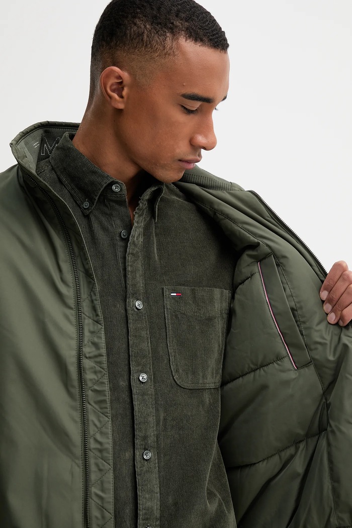 Tommy Jeans rövid kabát DM0DM21936