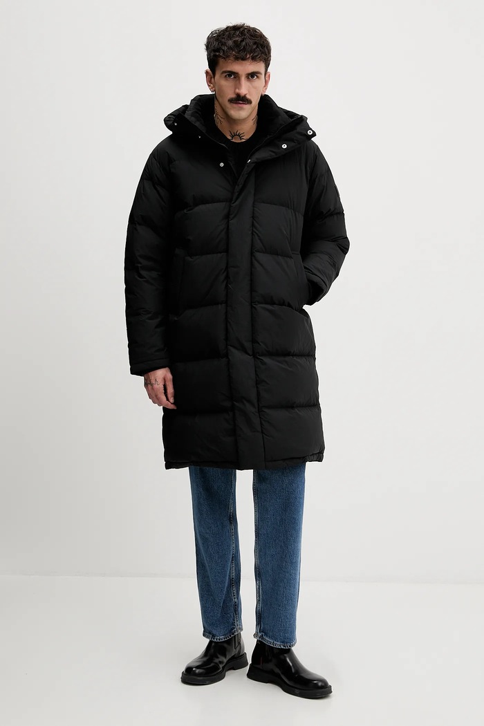 Tommy Jeans geacă de puf cu captuseala negru DM0DM22250