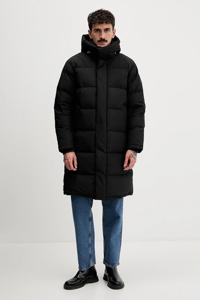 Tommy Jeans geacă de puf DM0DM22250 negru AW25