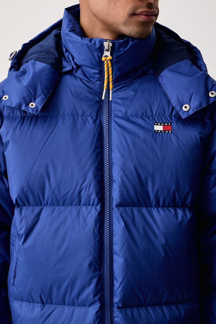 Péřová bunda pánská Tommy Jeans DM0DM22036 modrá