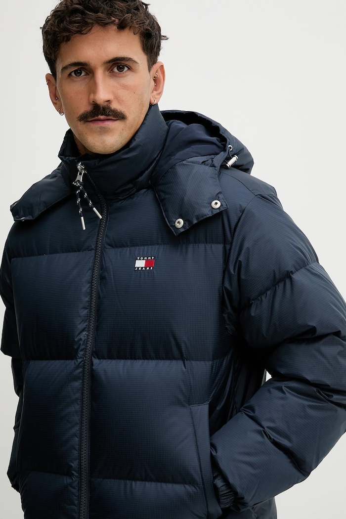 Tommy Jeans geacă de puf bleumarin DM0DM22036