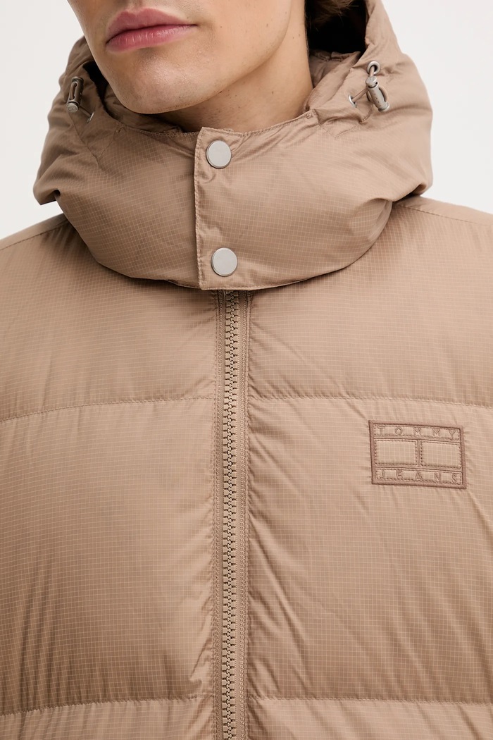 Tommy Jeans kurtka puchowa DM0DM22036
