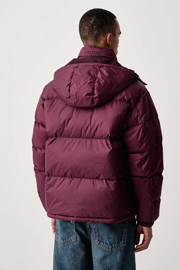 Oblečení Tommy Jeans Péřová bunda pánská DM0DM22036 burgundské