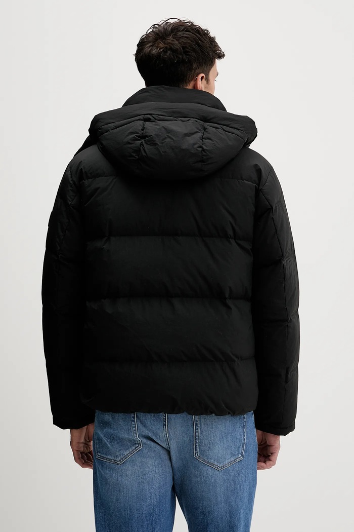 Oblečenie Páperová bunda Tommy Jeans DM0DM22255 čierna