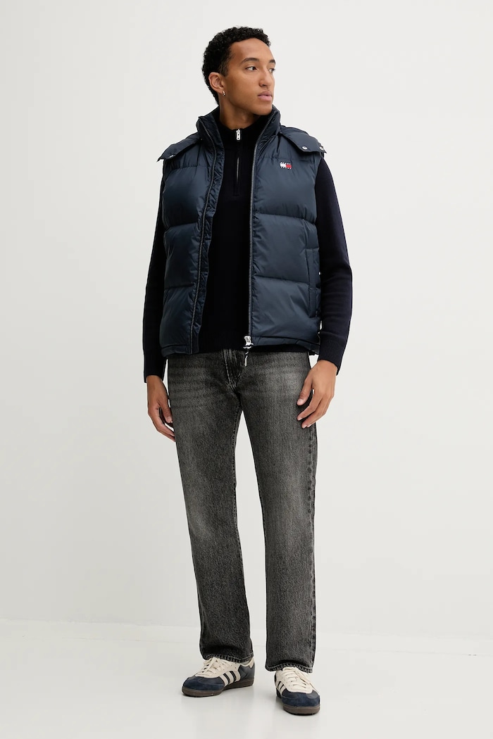 Páperová vesta Tommy Jeans DM0DM22068 tmavomodrá AW25