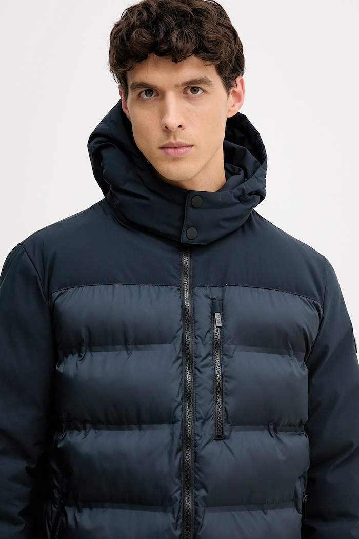 Jakna Karl Lagerfeld 554596.505029 mornarsko modra