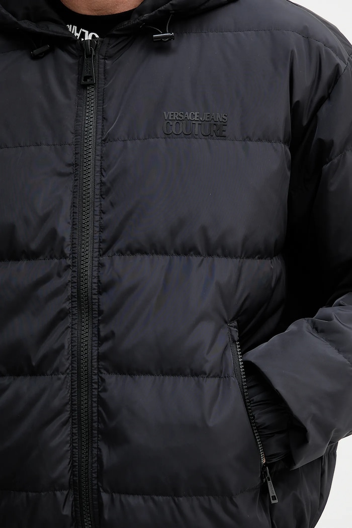 Péřová bunda Versace Jeans Couture 79GAUD17.CQ22D černá