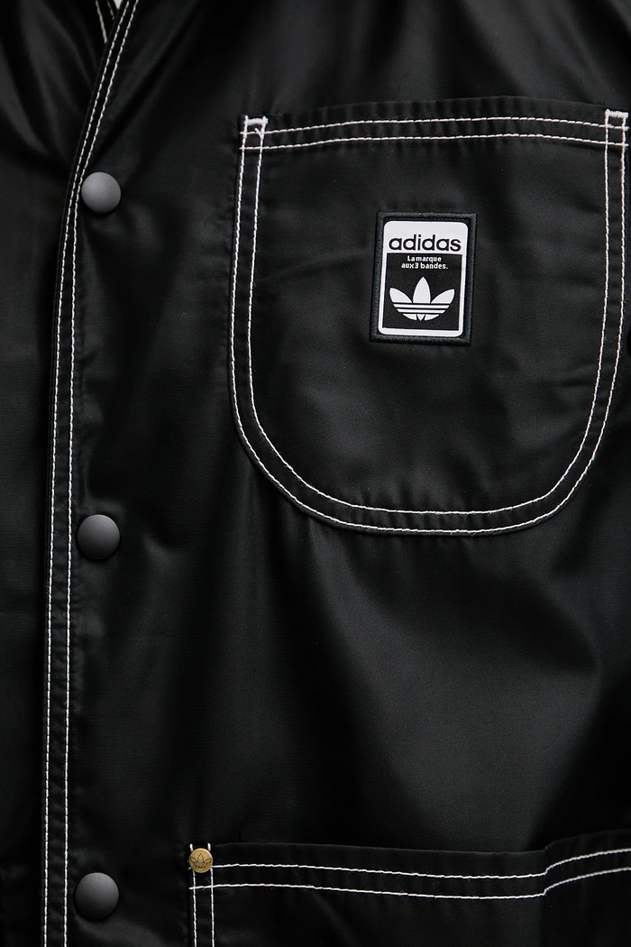 adidas Originals kurtka Graphic Reg Jkt JW0174 czarny