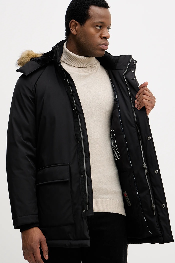 Guess geacă de puf M5BL2G.W2712
