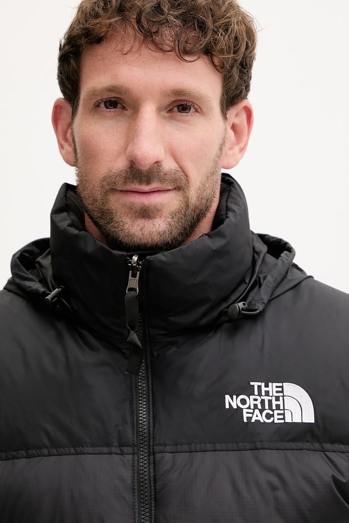 Péřová vesta The North Face 1996 Retro Nuptse černá NF0A3JQQGOF1
