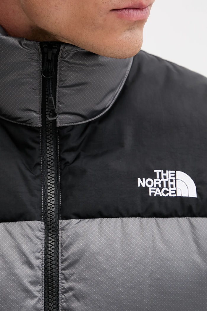 Pernati prsluk za trening The North Face Diablo Down 2.0 NF0A8994EKO1 siva