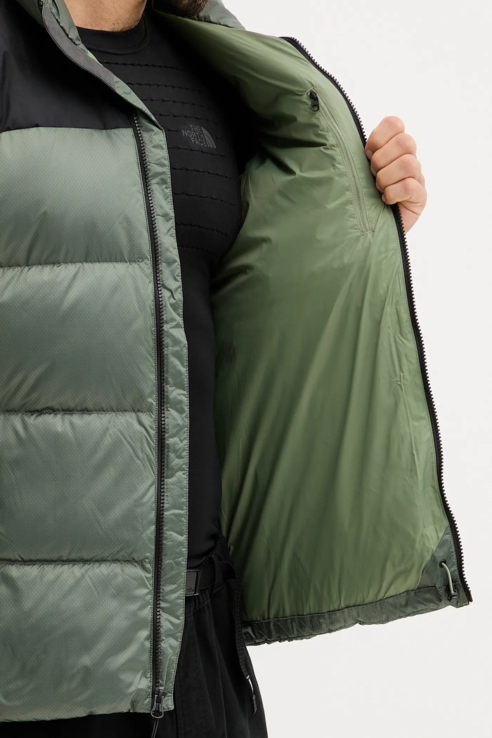 Πουπουλένιο αθλητικό μπουφάν The North Face Diablo Down 2.0 NF0A8993EIH1