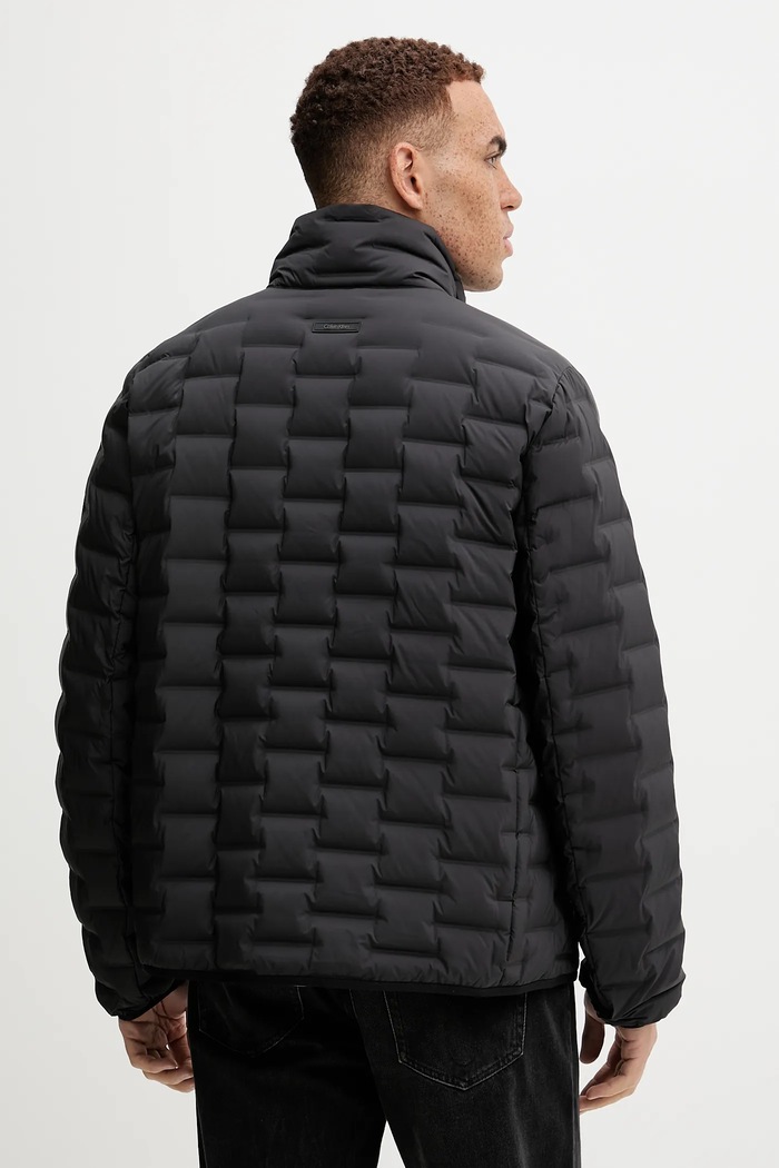 Oblečenie Páperová bunda Calvin Klein LV04LD520G čierna