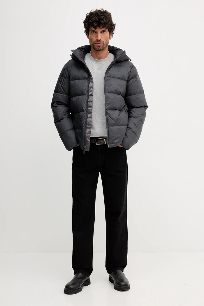Пухено яке Calvin Klein Jeans LV04RC518G сив AW25