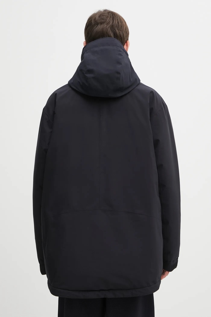 Дрехи Пухено яке MM6 Maison Margiela x Salomon SH0AM0067.M35594.900 черен