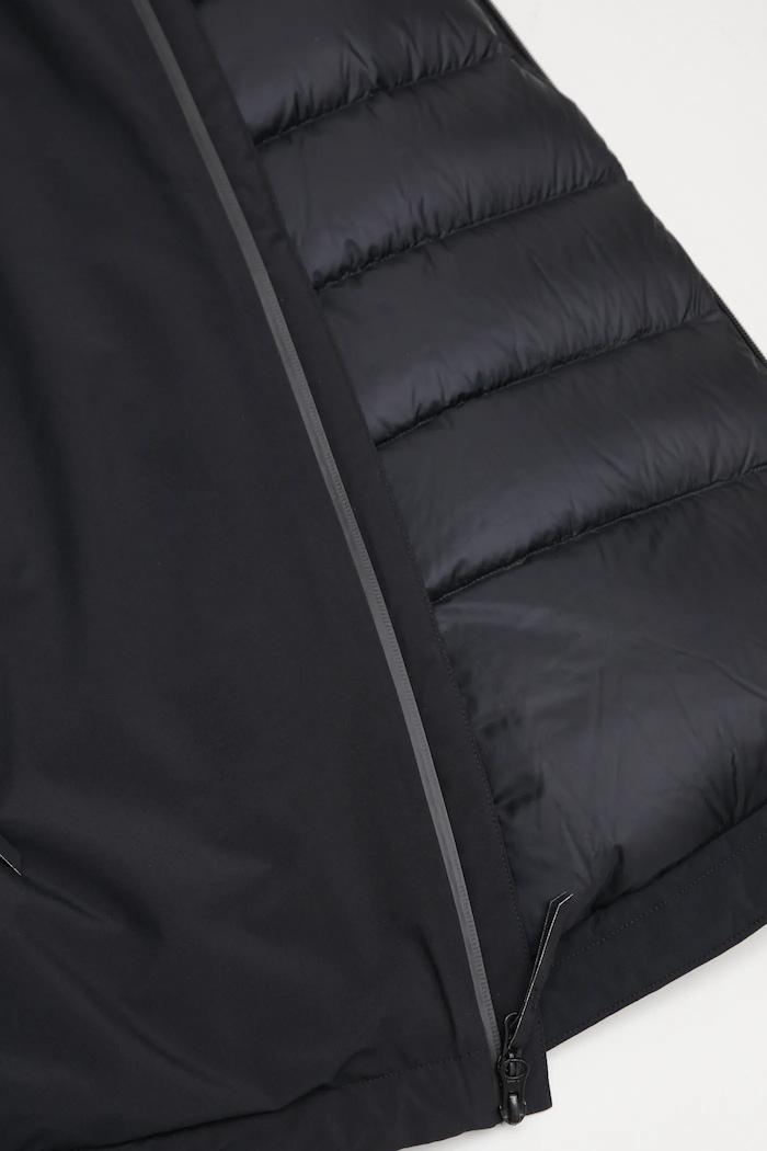 Пухено яке MM6 Maison Margiela x Salomon SH0AM0067.M35594.900 черен