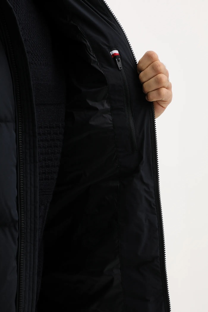 Péřová bunda Tommy Hilfiger MW0MW40628