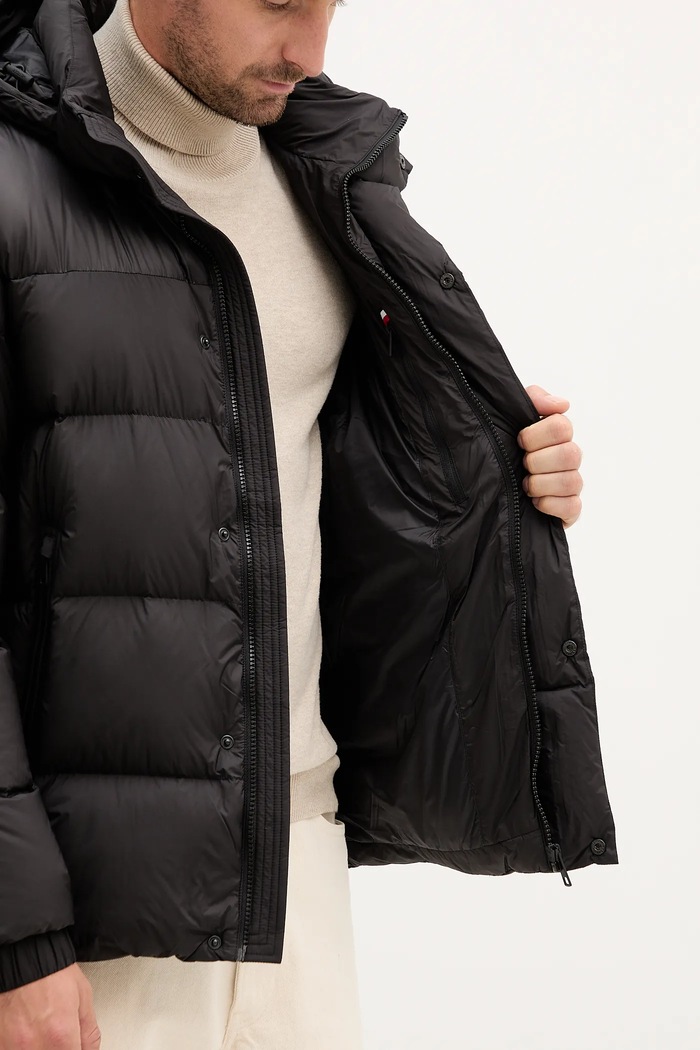 Páperová bunda Tommy Hilfiger MW0MW40613