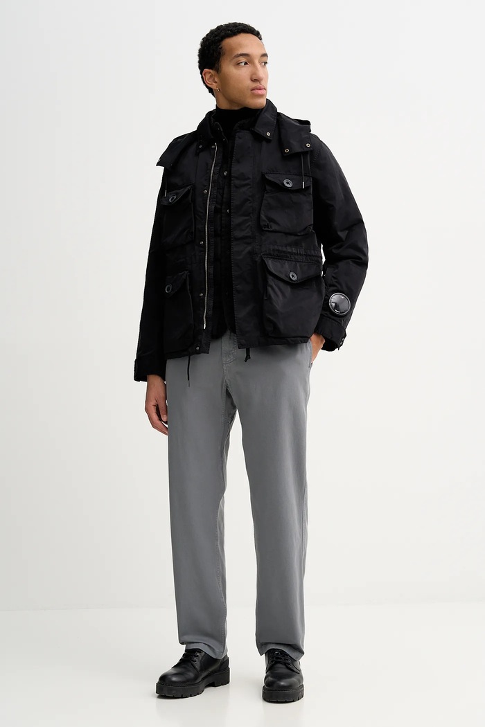 C.P. Company kurtka puchowa 19CMOW188A110089G czarny AW25