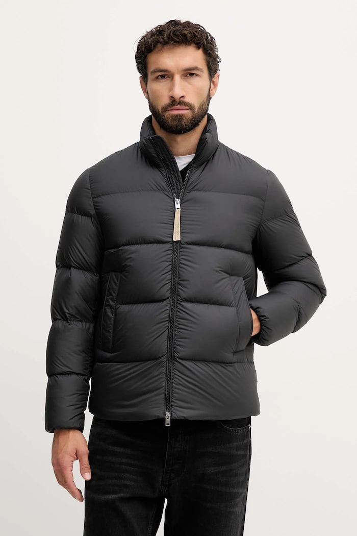 Woolrich piumino Cloud Eagle isolamento in piuma nero CFWOOU2086MRUT2635