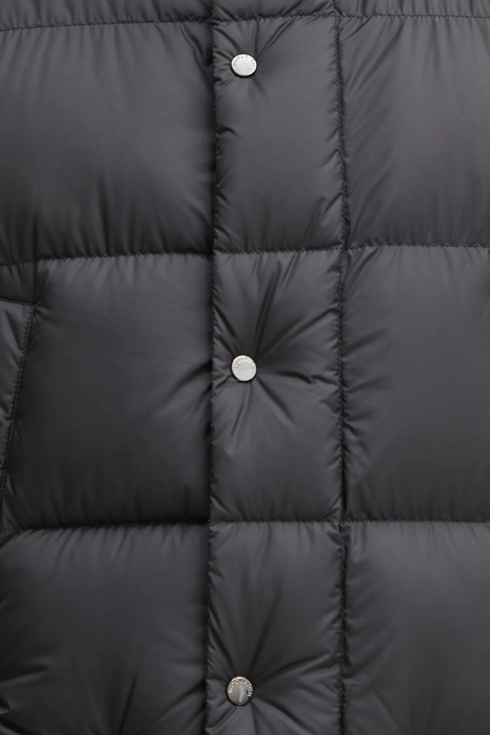 Woolrich kurtka puchowa Cloud Davis czarny CFWOOU2087MRUT2635